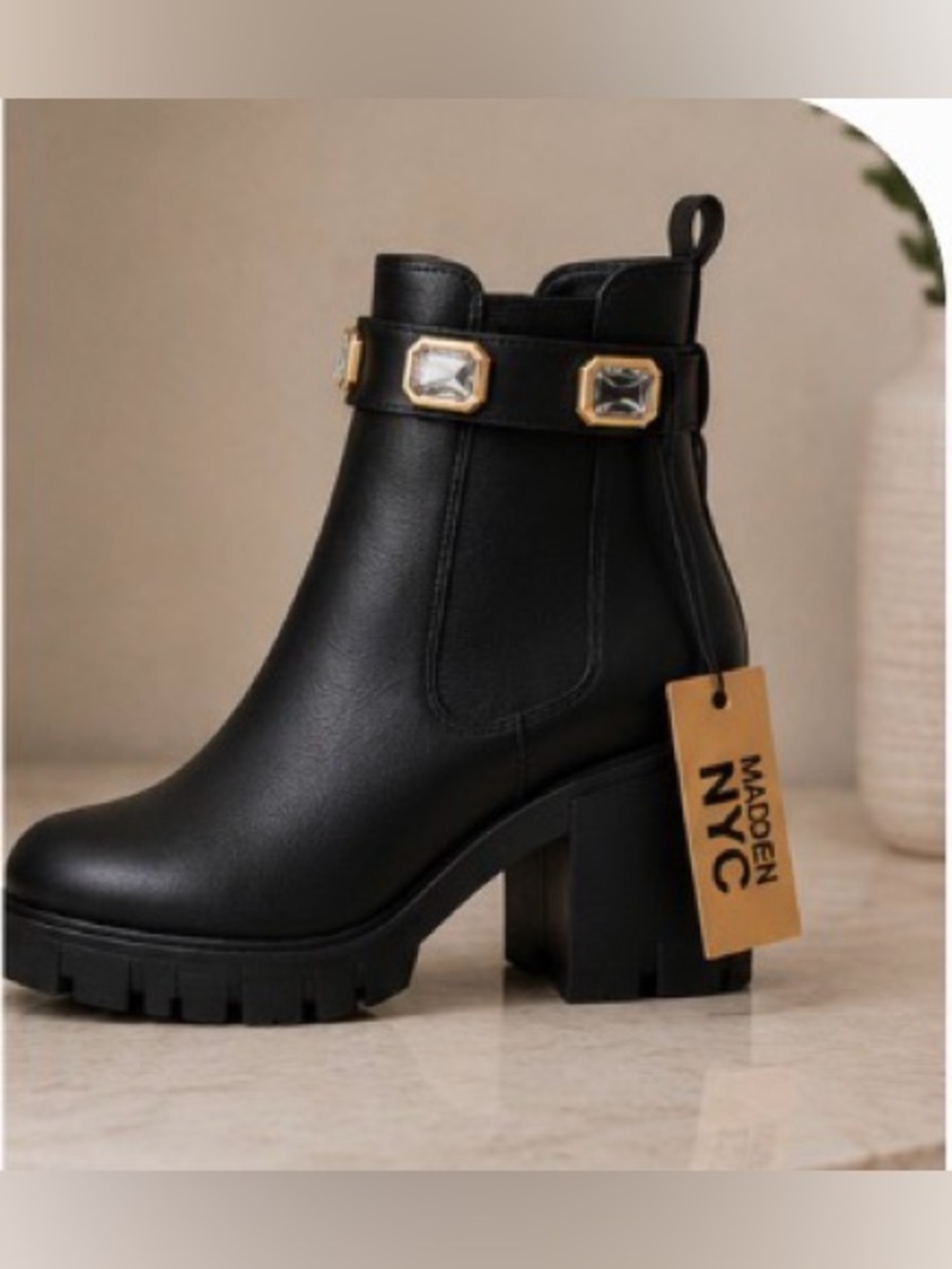 Madden NYC Women’s Black Jeweled Ankle Boots Size 7 NWT - Picture 3 of 6
